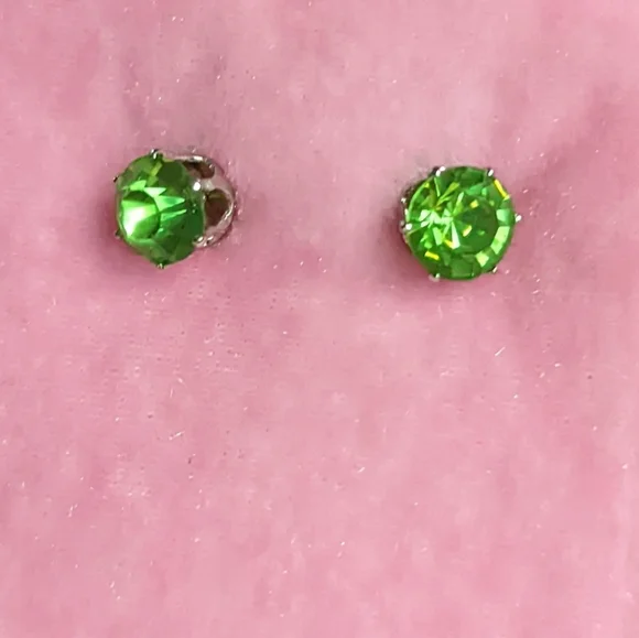 Green Rhinestone Stud Earrings Set - Picture 2 of 2
